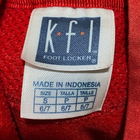 KFL Footlocker Hoodie - SIZE: (S) 6/7 Kids ..... Pre-Loved - Picture 5 of 6